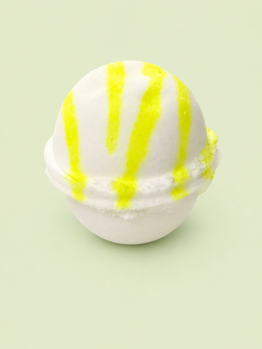 "Legoland" Kids Mini Bath Bomb (4.8 ounces)